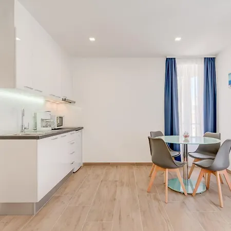 Tudor 2 Διαμέρισμα