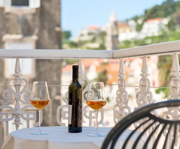 Tudor 2 Appartamento