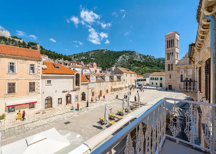 Tudor 2 Appartamento Hvar Town