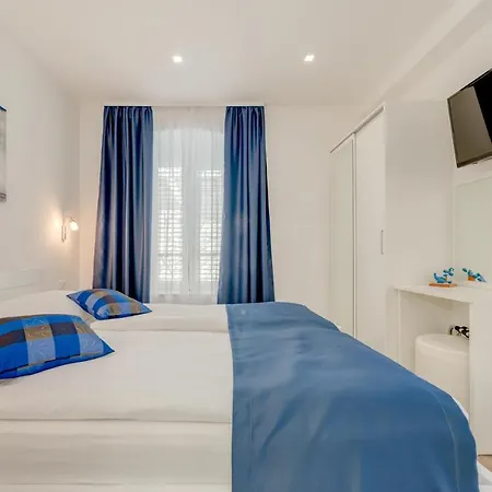 Apartment Tudor 2 Hvar Town